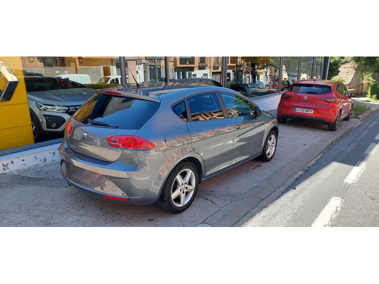 Seat Leon 1.6 90CV foto 4